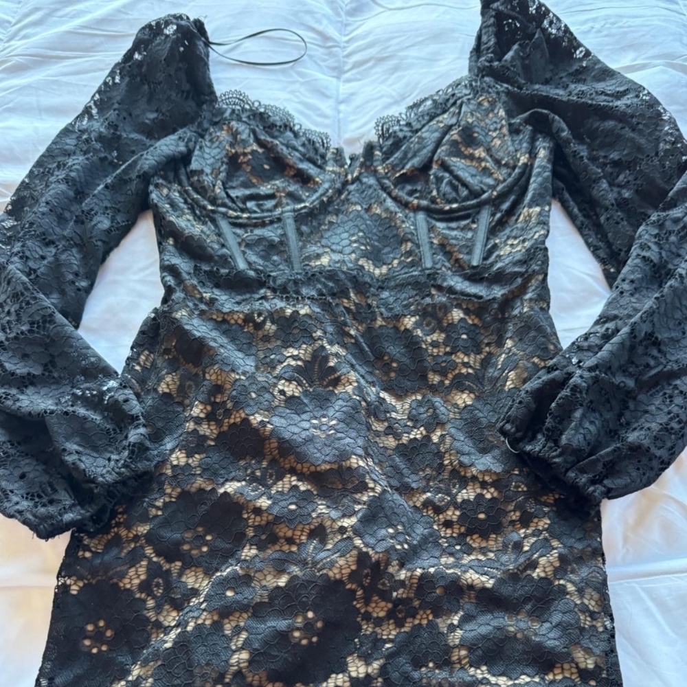 Lush Black Lace Long Sleeve Bodycon Dress